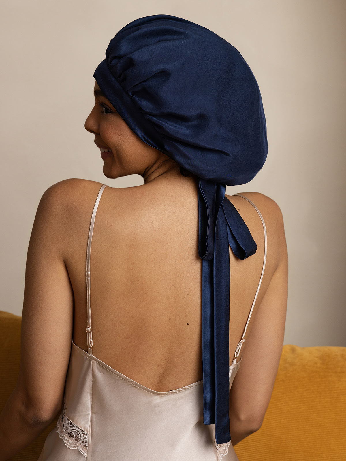 Gorro de Dormir para Mujer de 100% Seda de Mora con Cintas Largas