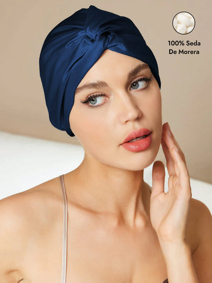 Gorro De Pura Seda Con Nudo Frontal