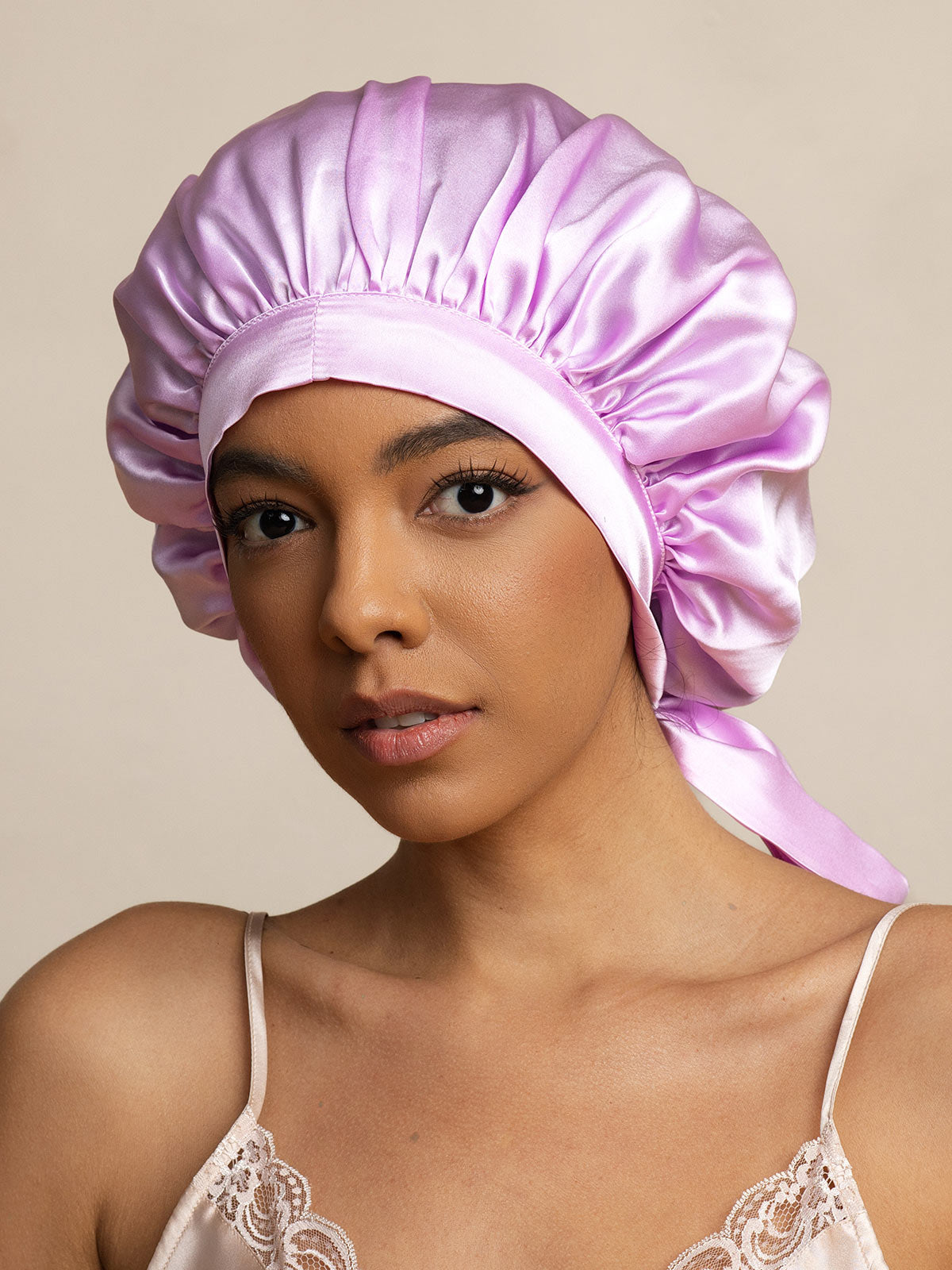 Gorro de dormir elegante de seda pura con cintas largas