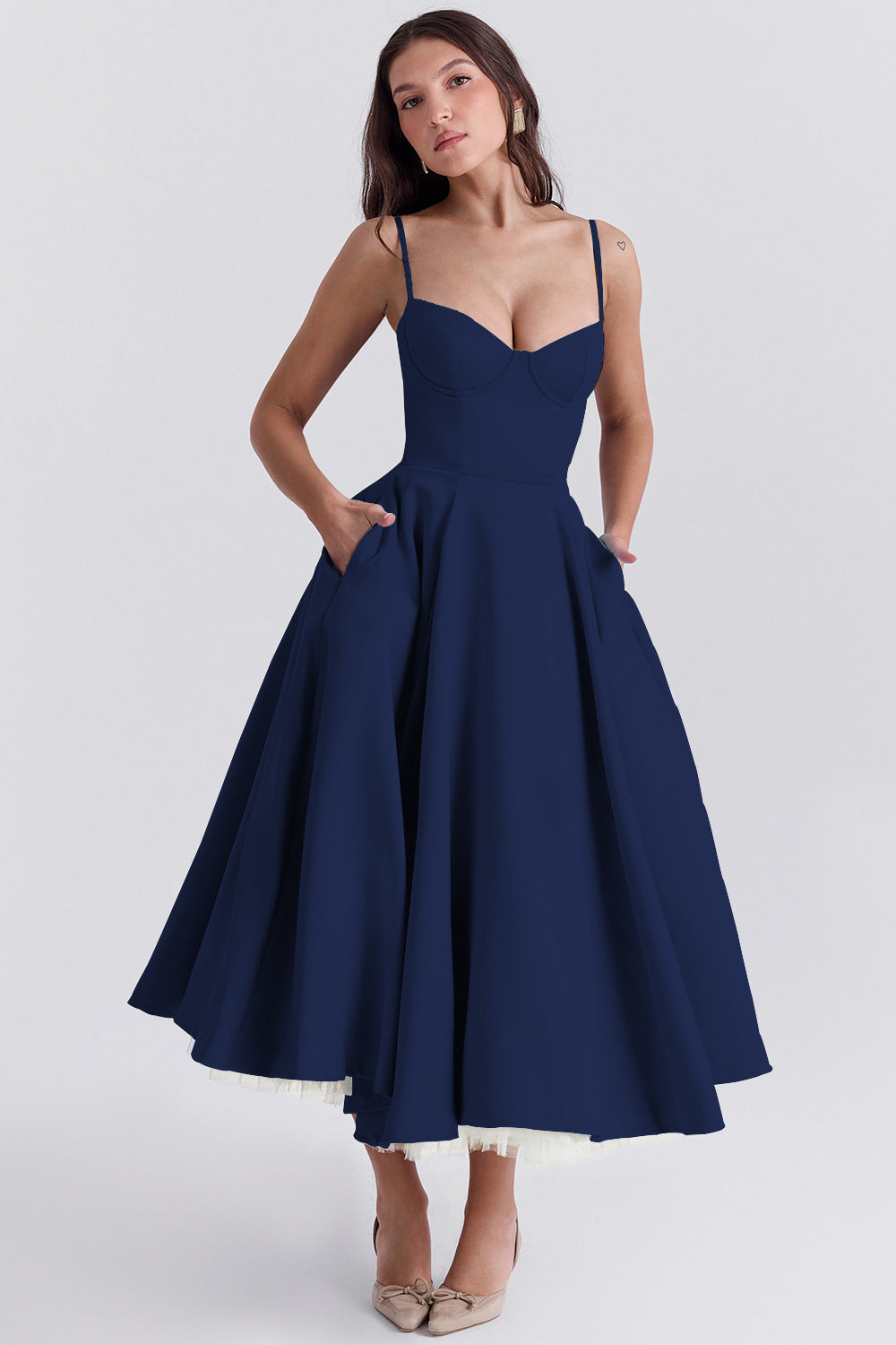 Yliana | Vestido midi romántico de verano