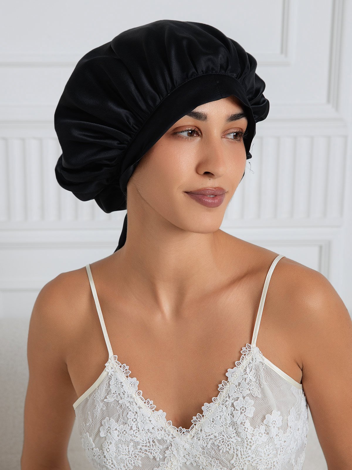 Gorro de dormir elegante de seda pura con cintas largas