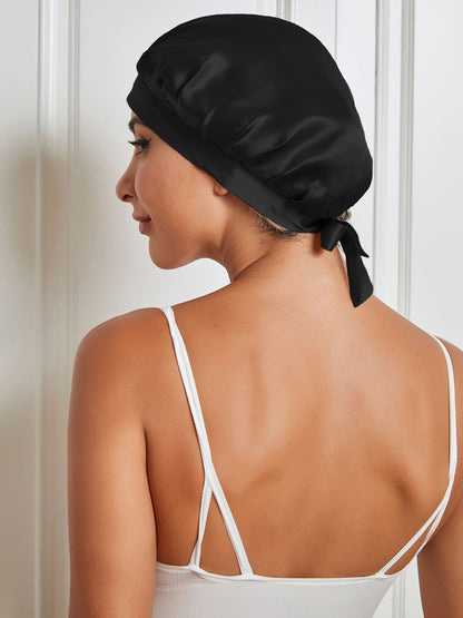Gorro clásico de pura seda con cintas