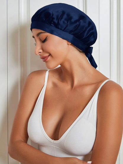 Gorro clásico de pura seda con cintas