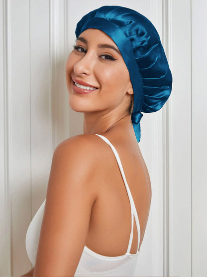 Gorro clásico de pura seda con cintas