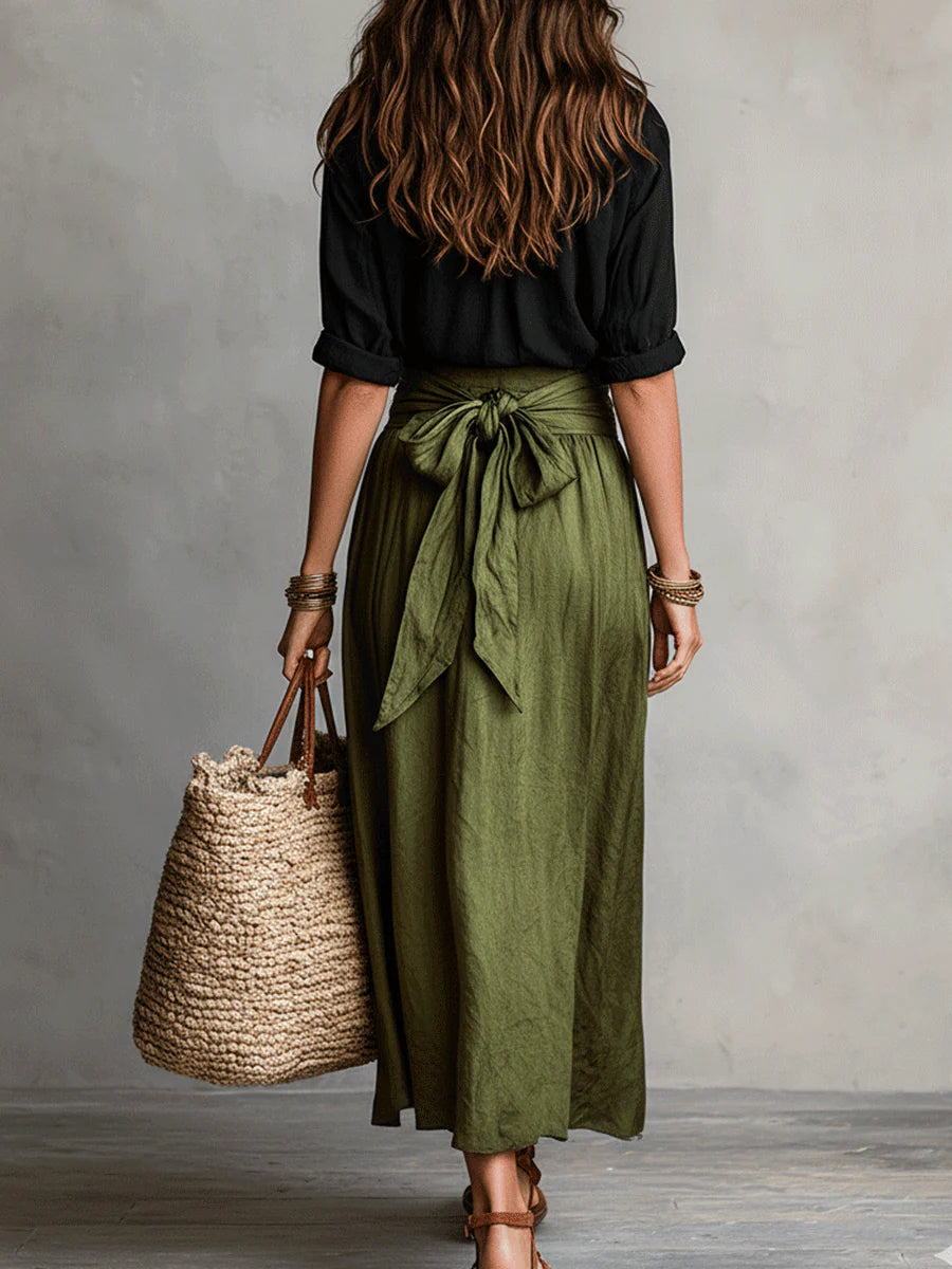 Aitana | Ensemble deux pièces avec chemise noire et jupe midi vert olive pour femme