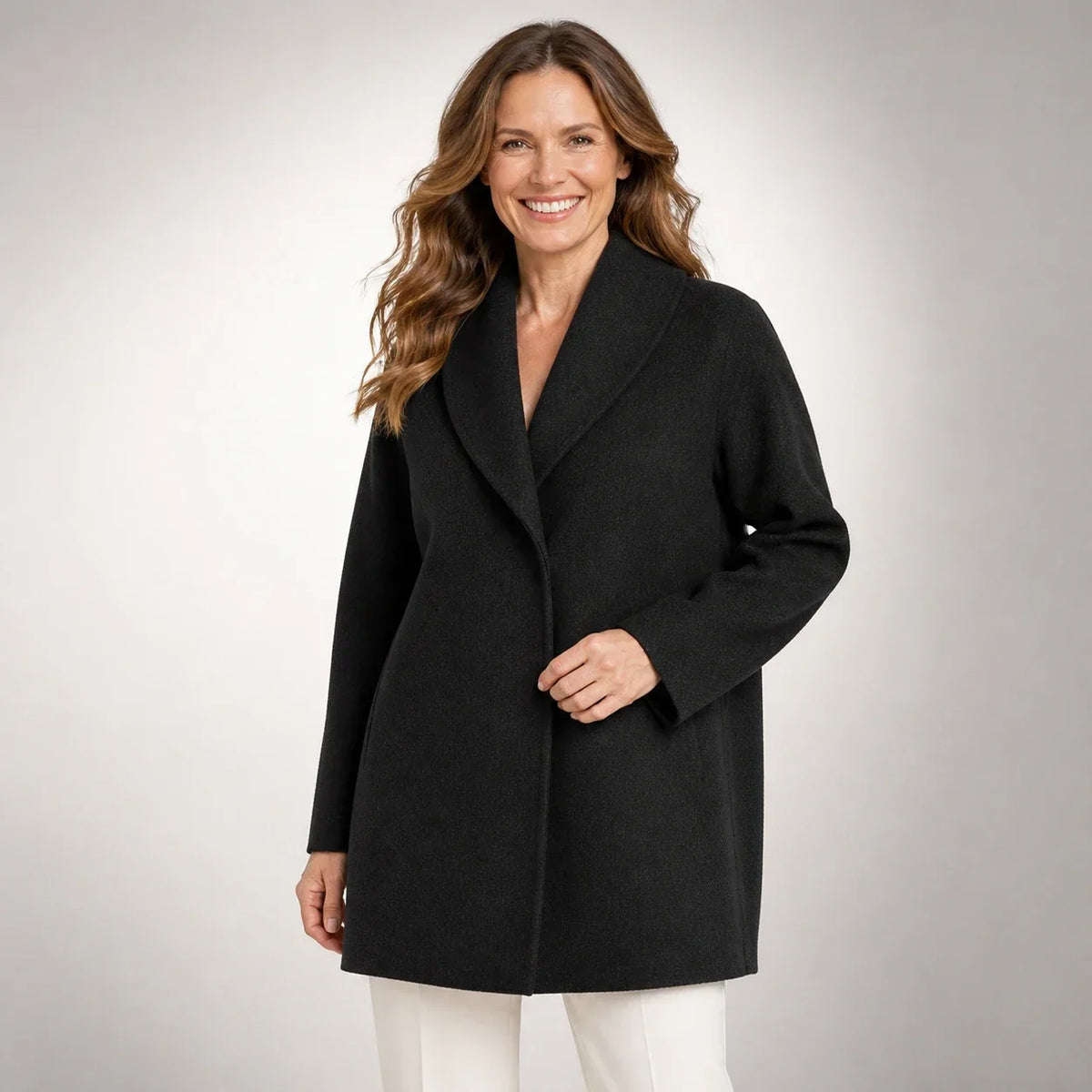 Emelina™ | Abrigo fluido